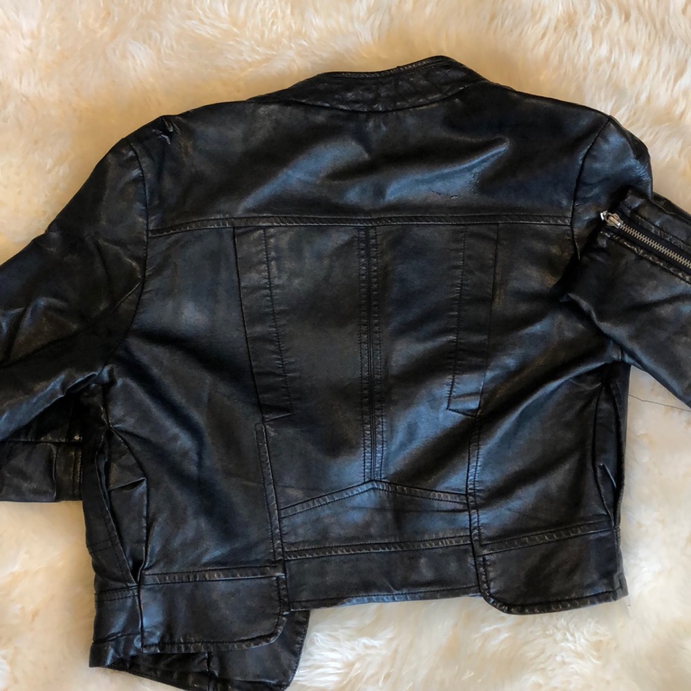 Leather jacket - Picture 6 of 6